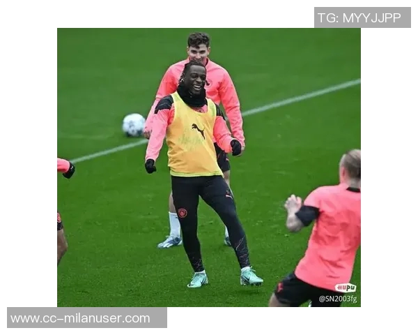 多库本赛季盘带次数和禁区触球数双双领跑英超球员榜单